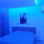 P L Sunorama Garden 302 *