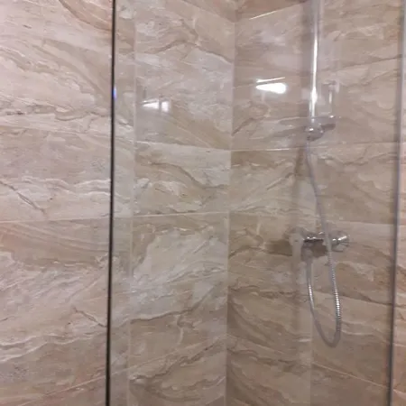 P L Sunorama Garden 302 Apartman *