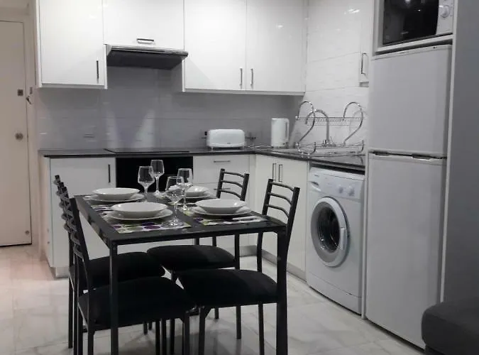 P L Sunorama Garden 302 Appartamento Larnaca