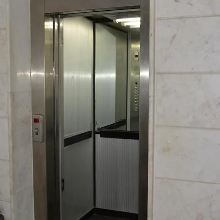 P L Sunorama Garden 302