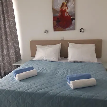 P L Sunorama Garden 302 Appartement Larnaca