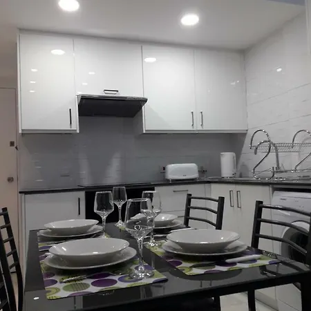 P L Sunorama Garden 302 * Larnaca